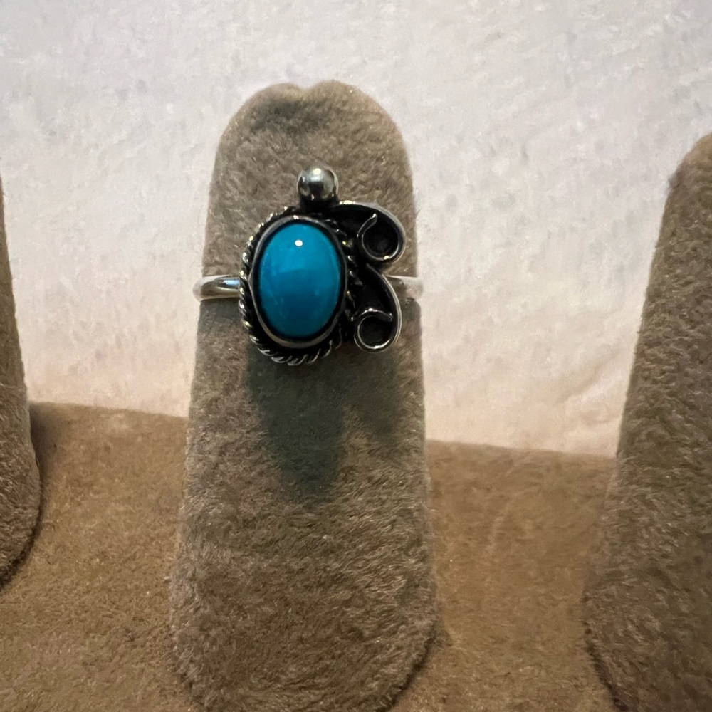 Rare Vintage Southwest Arizona Native Turquoise Sterling Silver Ring